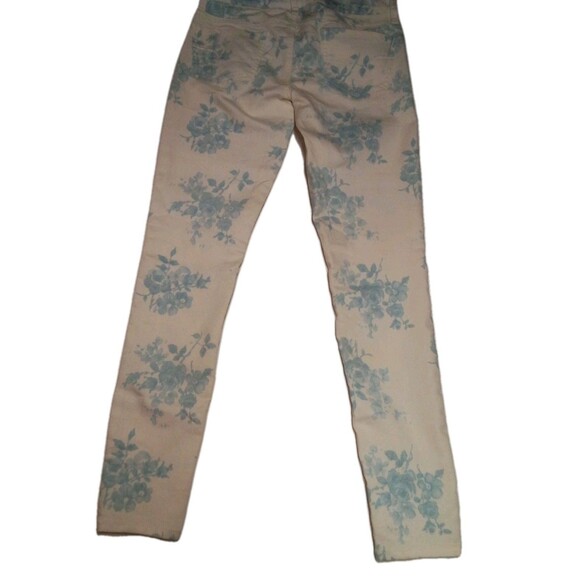 Women's American Eagle White With Blue Floral Jeans New With Tags Size 2 Regular - Picture 2 of 16